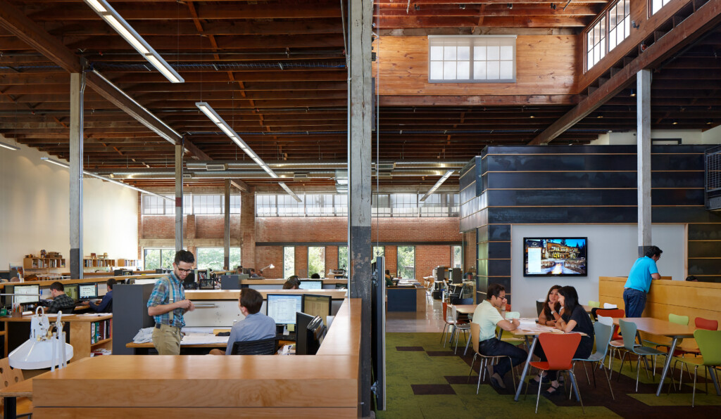 工業風｜Hughes Warehouse / Overland HQ